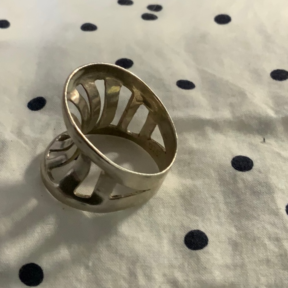Vintage 925 Sterling Silver. Size 8 - Picture 9 of 10